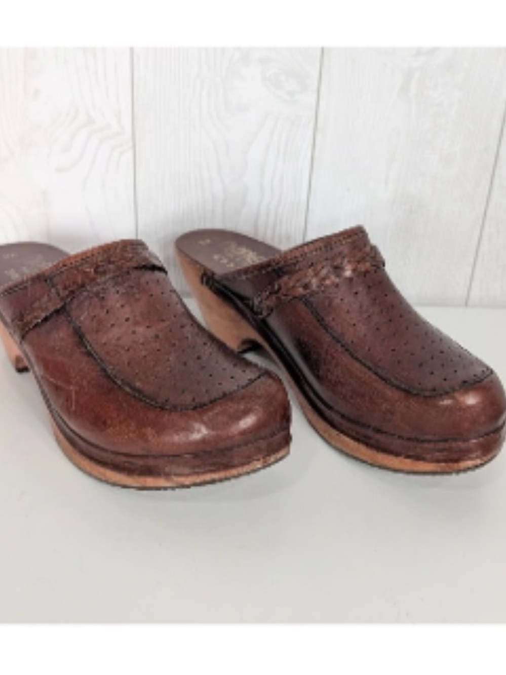 Danelle Brown Leather Slip-On Clogs, Size 8